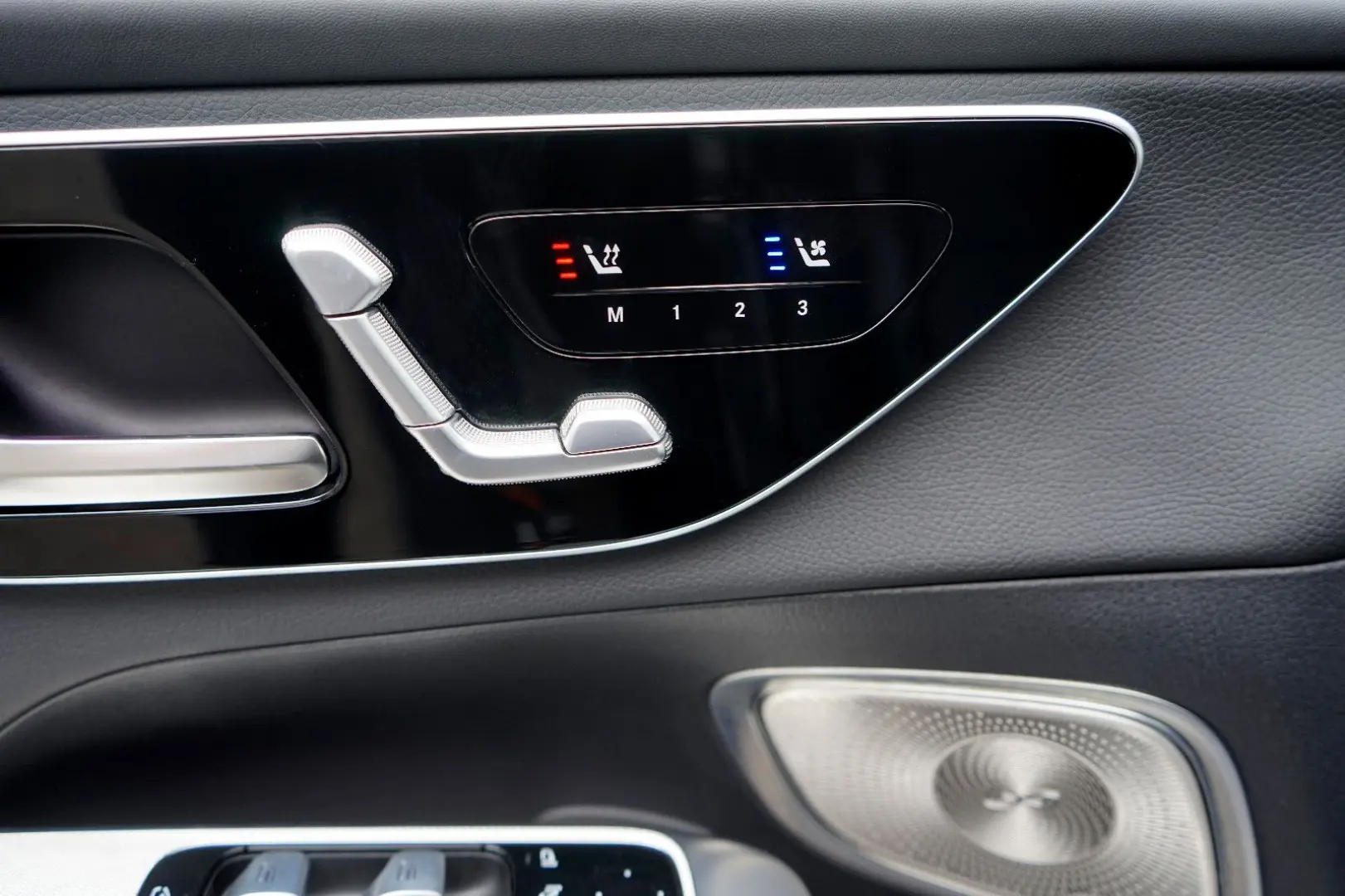 GLC 300d*Coupe*AMG*HUD*AirBod*360*ACC*Massage*SD