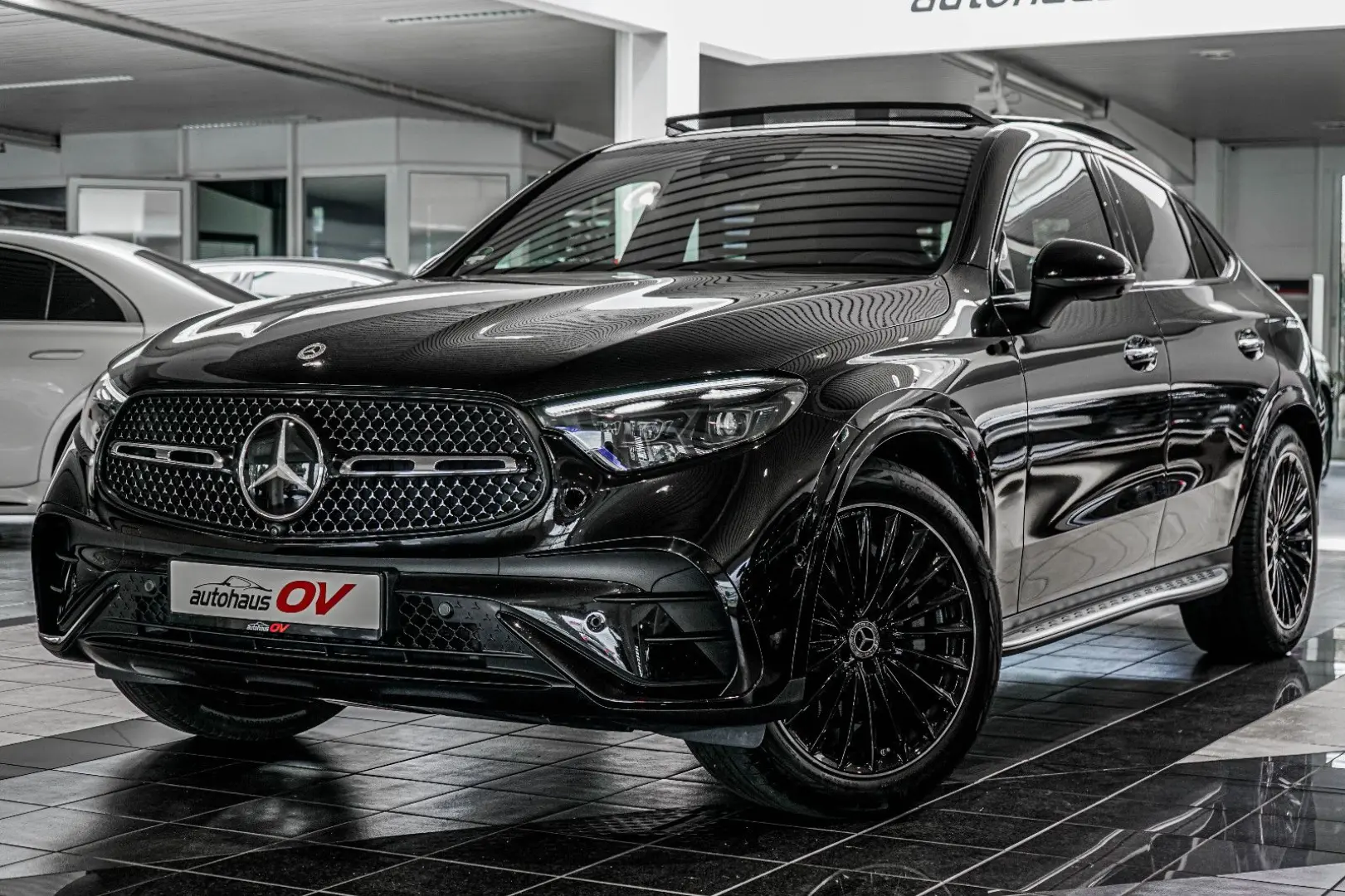 GLC 300d*Coupe*AMG*HUD*AirBod*360*ACC*Massage*SD
