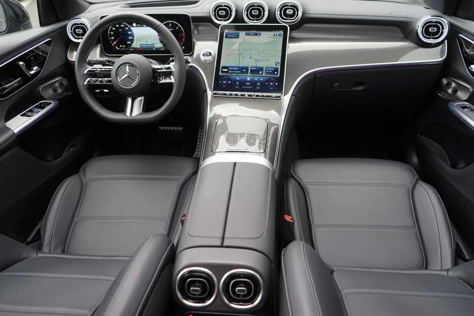 GLC 300d*Coupe*AMG*HUD*AirBod*360*ACC*Massage*SD