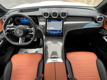 GLC 300d 4M AMG+PREMIUM+STANDHZG.+AHK+LEDERBRAUN
