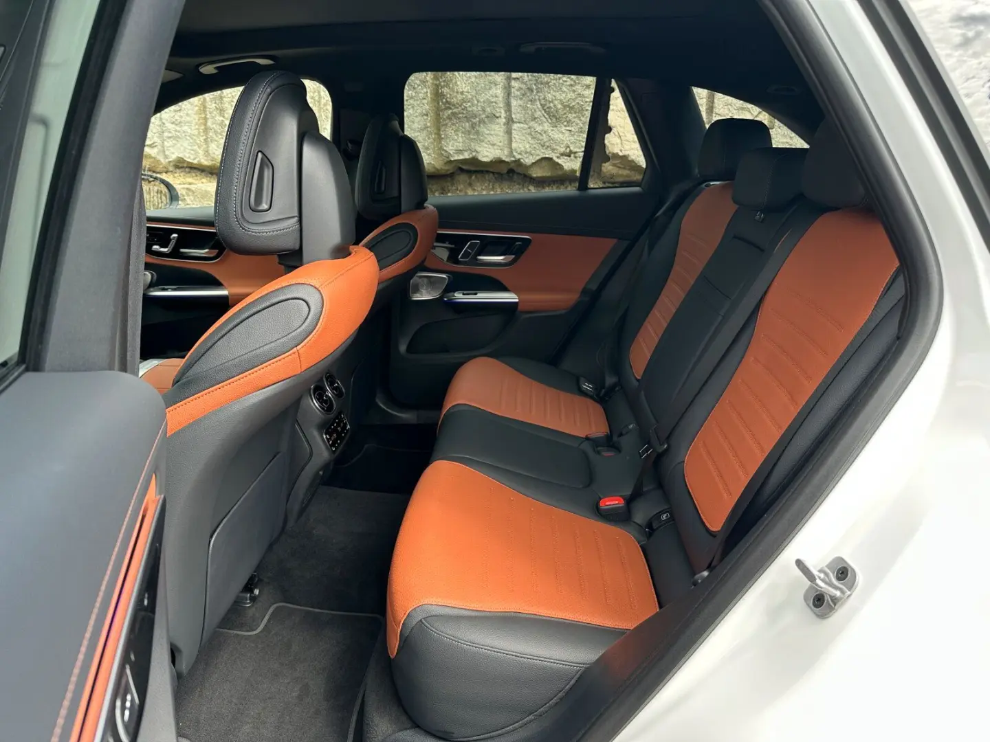 GLC 300d 4M AMG+PREMIUM+STANDHZG.+AHK+LEDERBRAUN