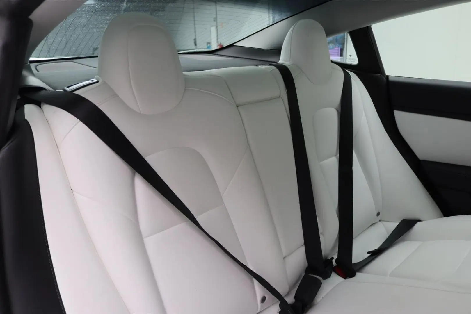 Model 3 Long-Range AWD 351pk 75 kWh [ AUTOPILOT+