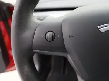 Model 3 Long-Range AWD 351pk 75 kWh [ AUTOPILOT+