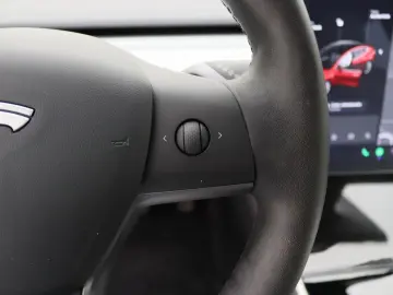 Model 3 Long-Range AWD 351pk 75 kWh [ AUTOPILOT+