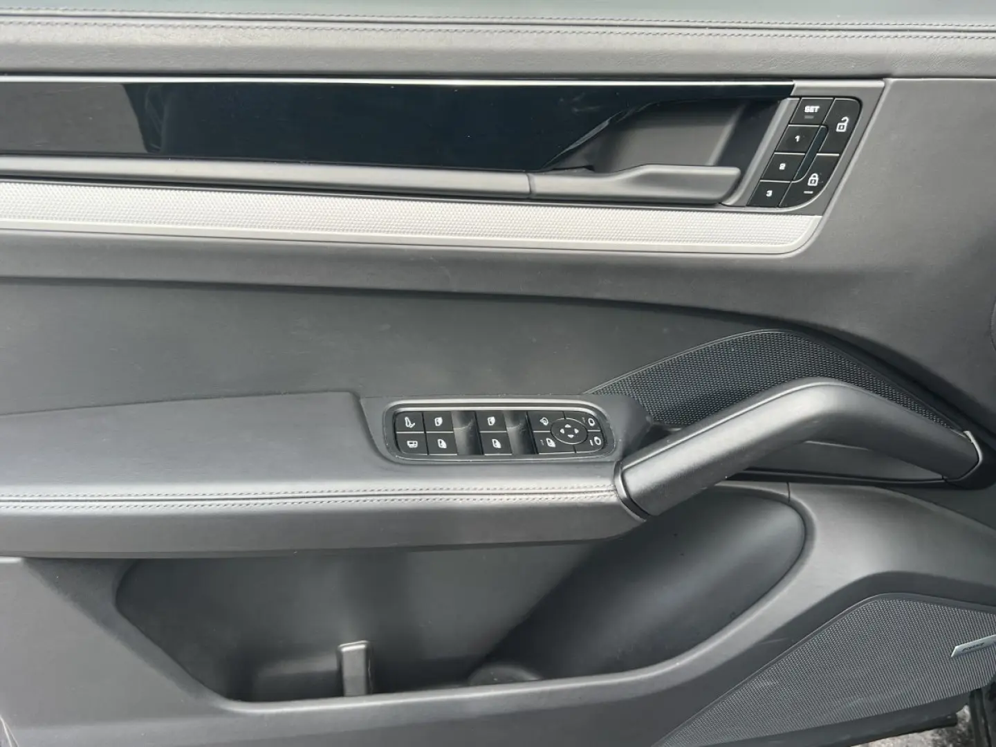 Cayenne E-Hybrid | Surround View | Panorama |