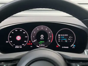 Cayenne E-Hybrid | Surround View | Panorama |