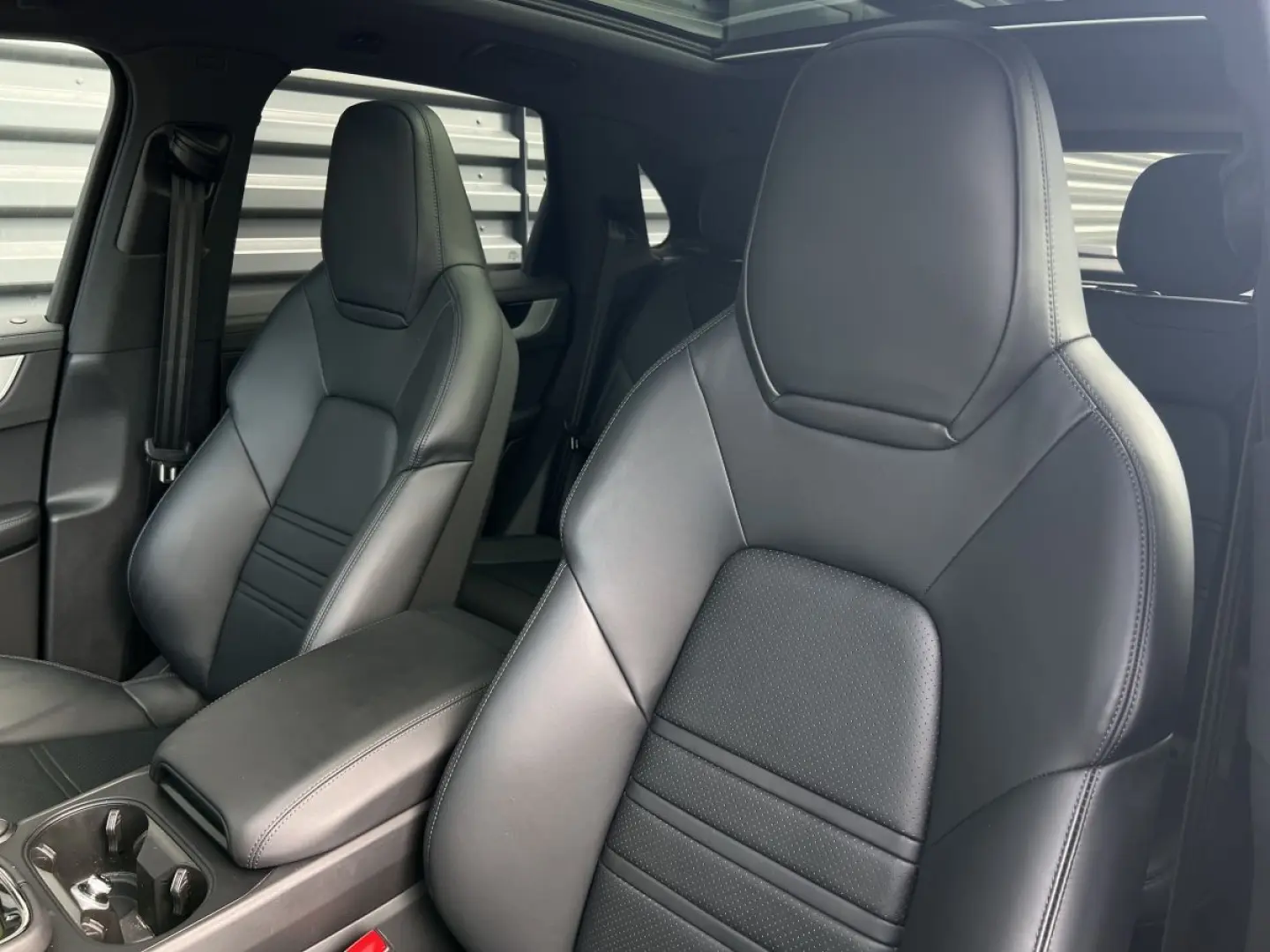 Cayenne E-Hybrid | Surround View | Panorama |