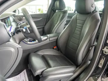 Mercedes-Benz E 300 e 9G-Tronic 