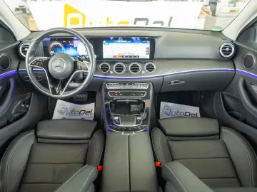 Mercedes-Benz E 300 e 9G-Tronic 