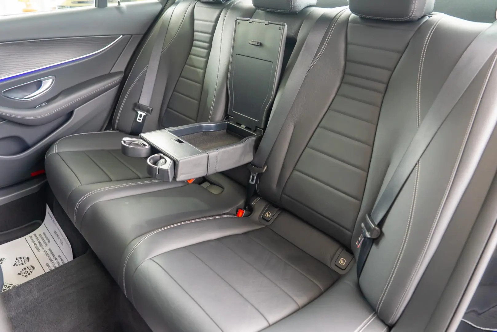 Mercedes-Benz E 300 e 9G-Tronic 