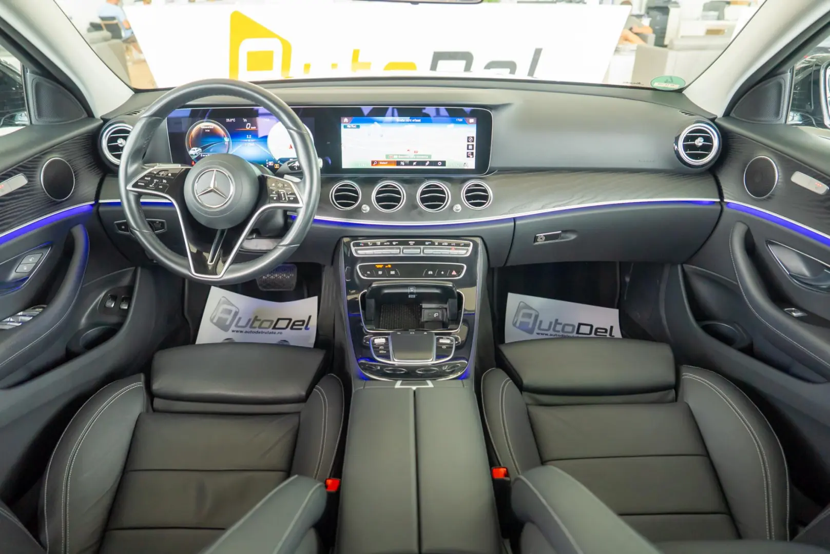 Mercedes-Benz E-Class 300 e 9G-Tronic  AMG Line