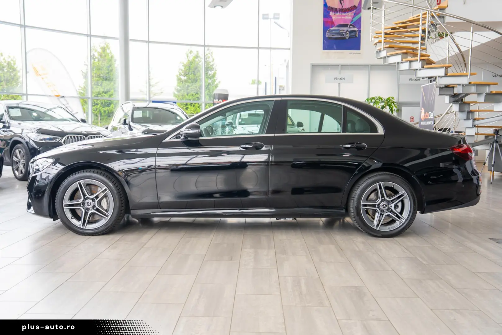 Mercedes-Benz E-Class 300 e 9G-Tronic  AMG Line