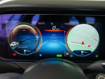 Mercedes-Benz E-Class 300 e 9G-Tronic  AMG Line