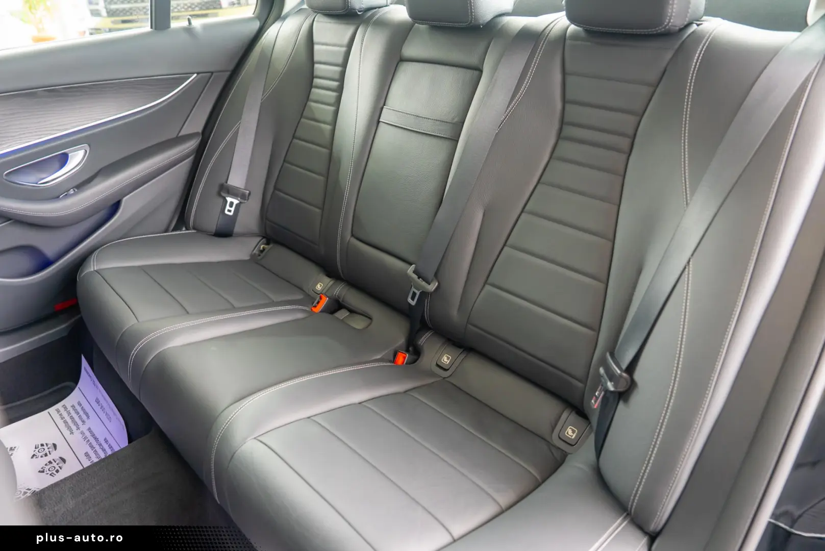 Mercedes-Benz E-Class 300 e 9G-Tronic  AMG Line