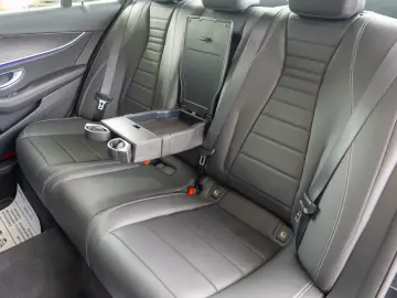 Mercedes-Benz E-Class 300 e 9G-Tronic  AMG Line