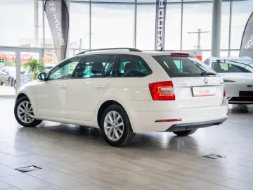 Skoda Octavia 1.6TDI DSG7 Combi 