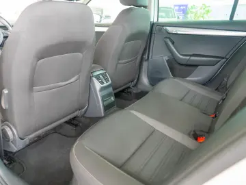 Skoda Octavia 1.6TDI DSG7 Combi 