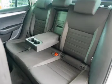 Skoda Octavia 1.6TDI DSG7 Combi 