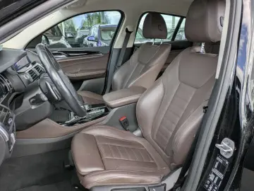 X4 xDrive20d xLine Navi. Leder. Sportsitze