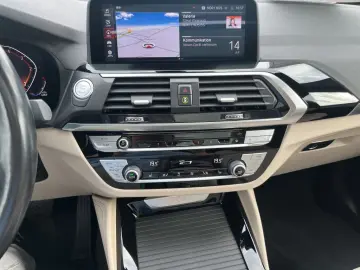 X4 xDrive20d M xLine Live-Cockpit AHK*HUD*StandH