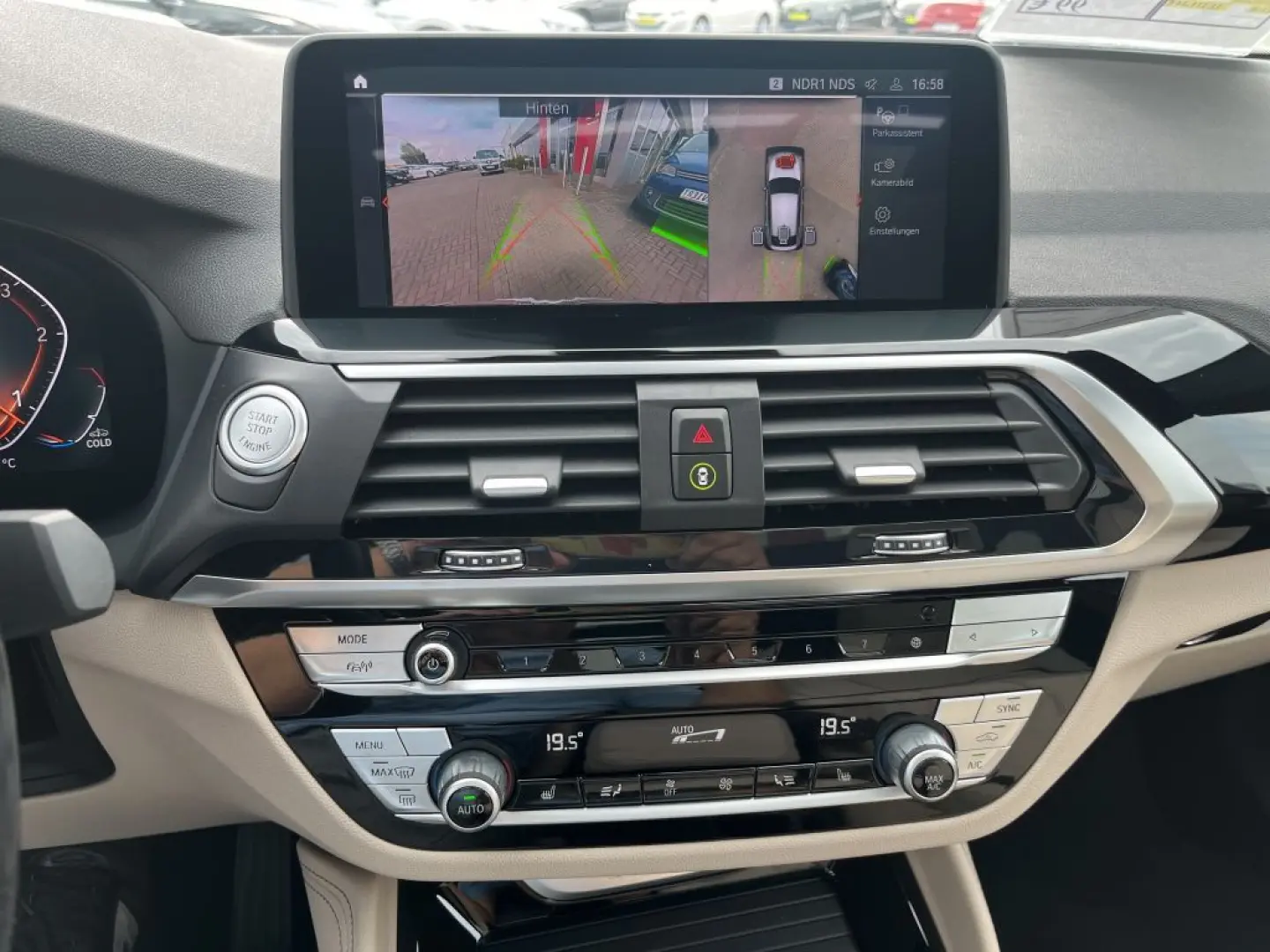 X4 xDrive20d M xLine Live-Cockpit AHK*HUD*StandH
