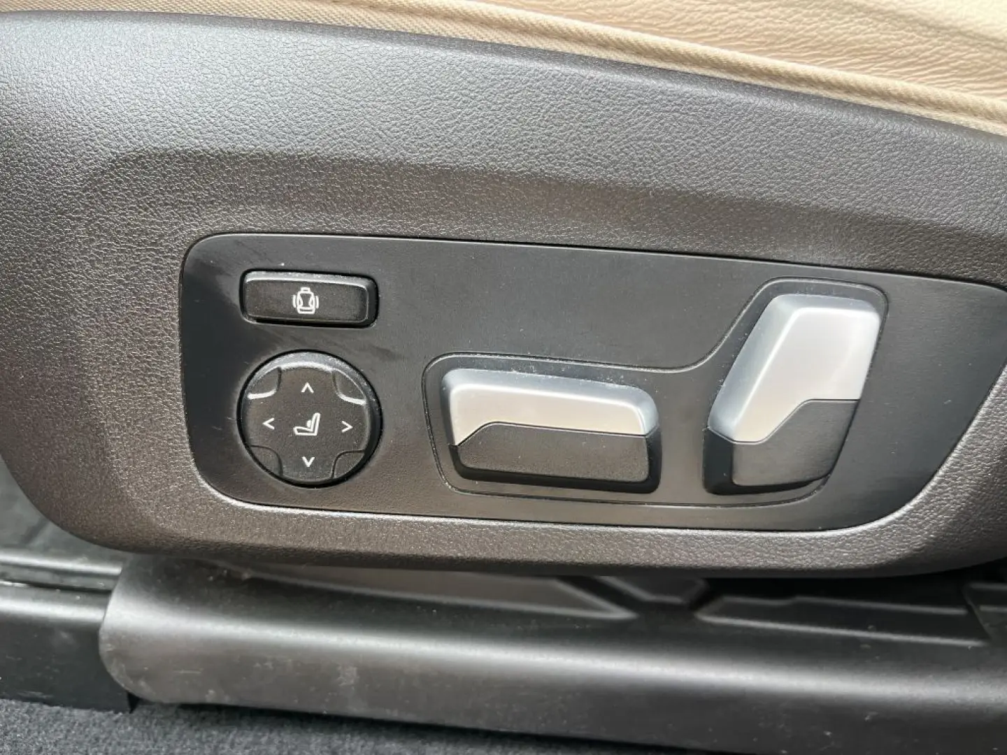 X4 xDrive20d M xLine Live-Cockpit AHK*HUD*StandH