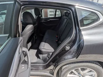 X4 xDrive20i Sports Activity AHK SHZ RFK HUD DAB