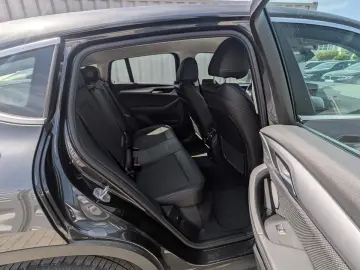X4 xDrive20i Sports Activity AHK SHZ RFK HUD DAB