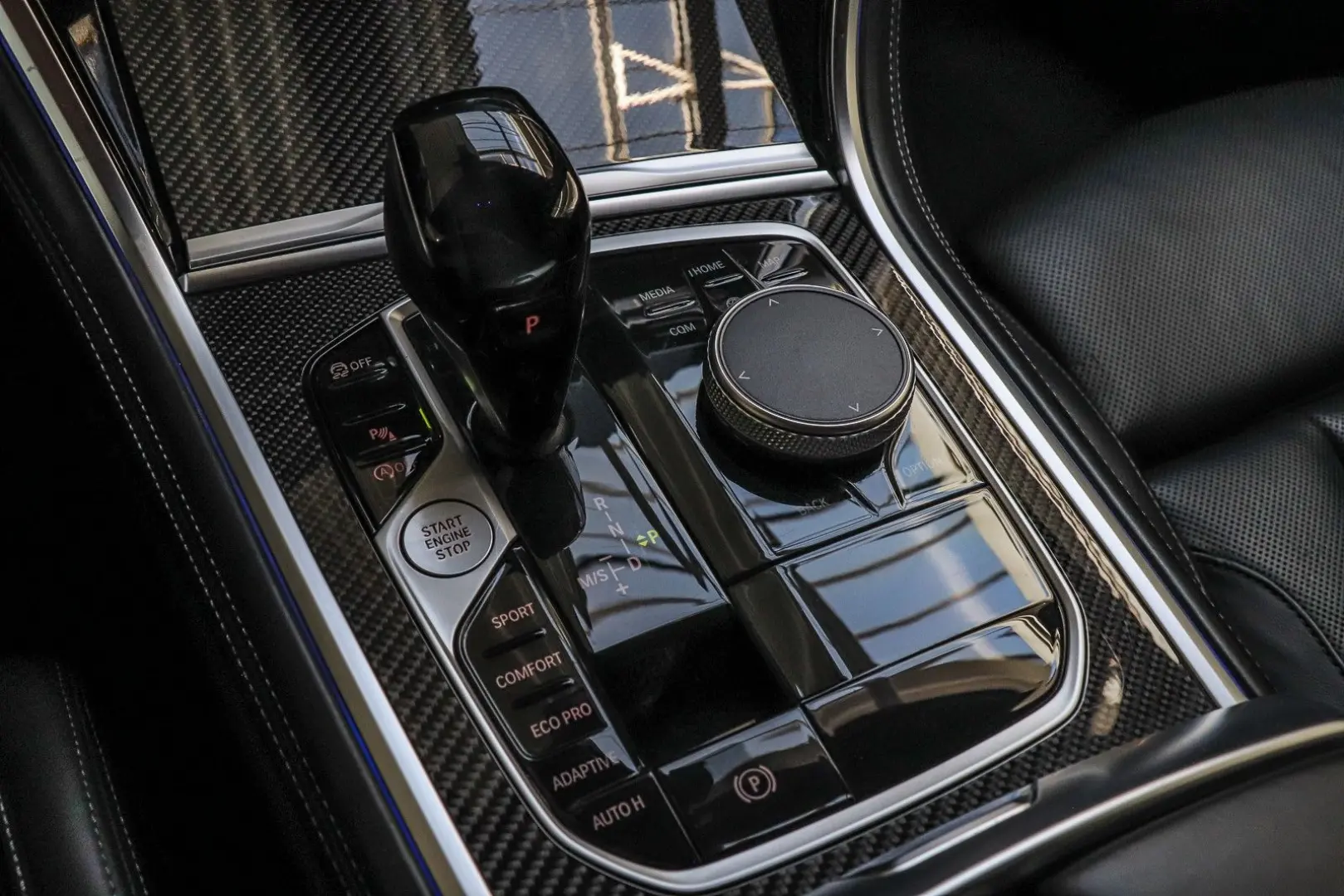 840i Gran Coupe Sport-Aut///M SPORT/CARBON/
