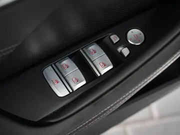 840i GranCoupe*M-SPORTPAKET*SHADOW-LINE*HIFI*1HD