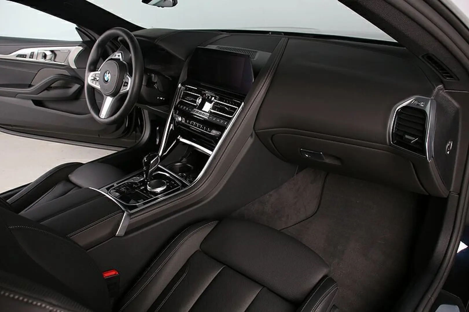M850i xDr. Coupé Laser ACC H&K HuD LiveCockpit