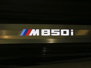 M850i xDr. Coupé Laser ACC H&K HuD LiveCockpit