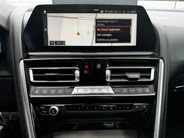 8 Coupe  xDrive M Sport  Laser HUD Leder Cam