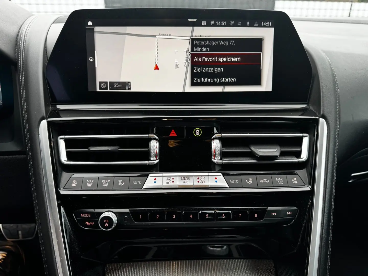 8 Coupe  xDrive M Sport  Laser HUD Leder Cam