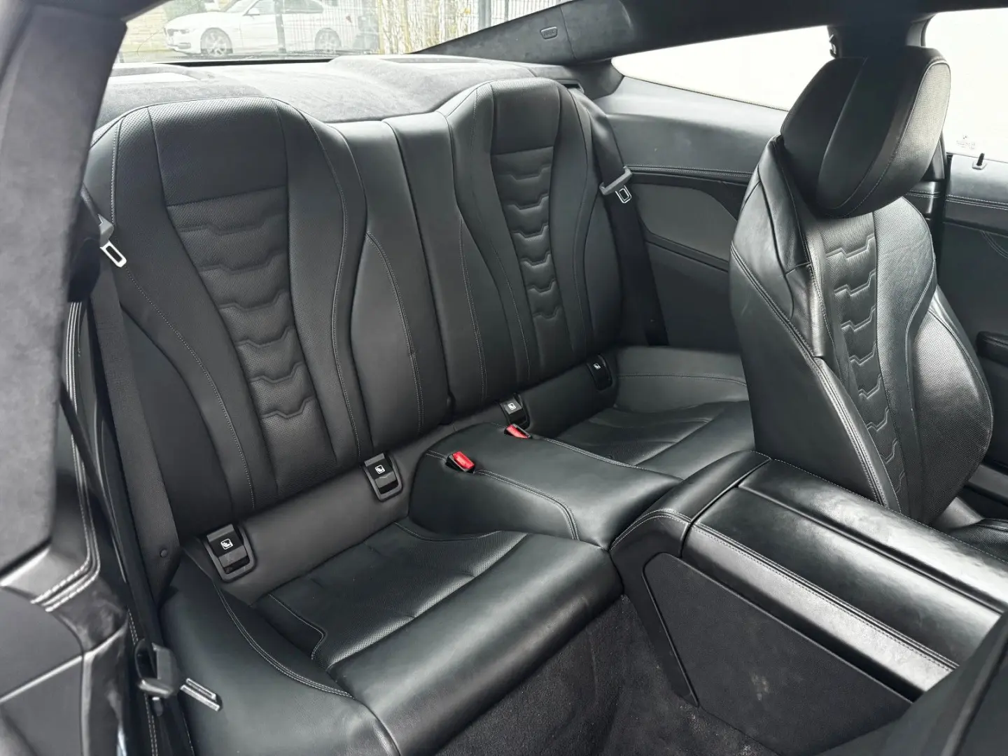 8 Coupe  xDrive M Sport  Laser HUD Leder Cam