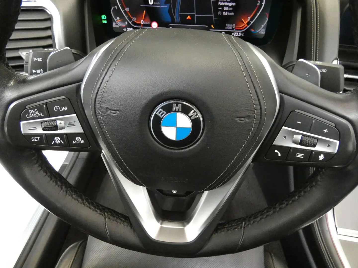 840 d xDrive*HUD*DAB*Live Cockpit*LED*LM 19