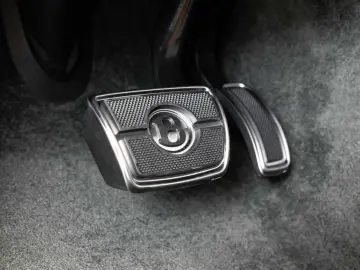 Bentayga EWB AZURE BLACK / TAN / FULL OPTION