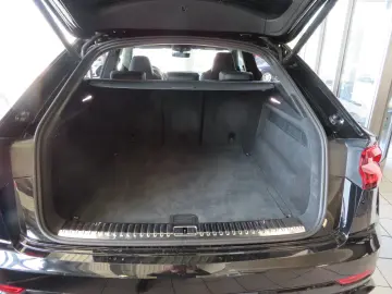 RSQ8 4.0 TFSI quattro  PANO B&O