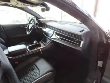 RSQ8 4.0 TFSI quattro  PANO B&O