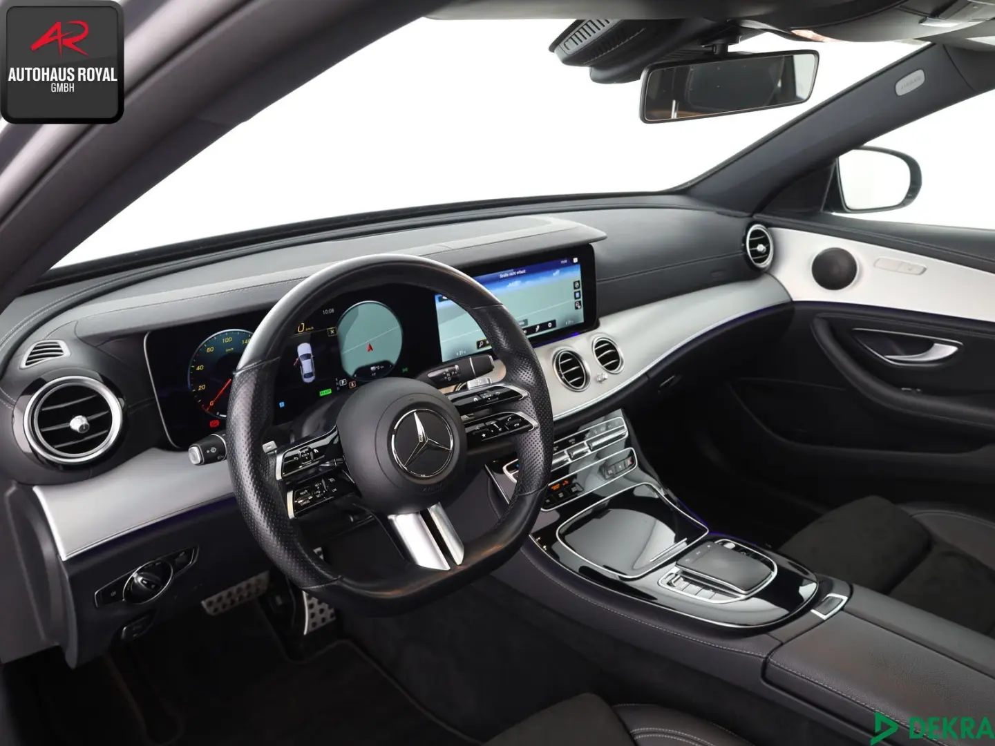 E 300 e 3x AMG NIGHT,PANORAMA,KAMERA,1.HAND,SH