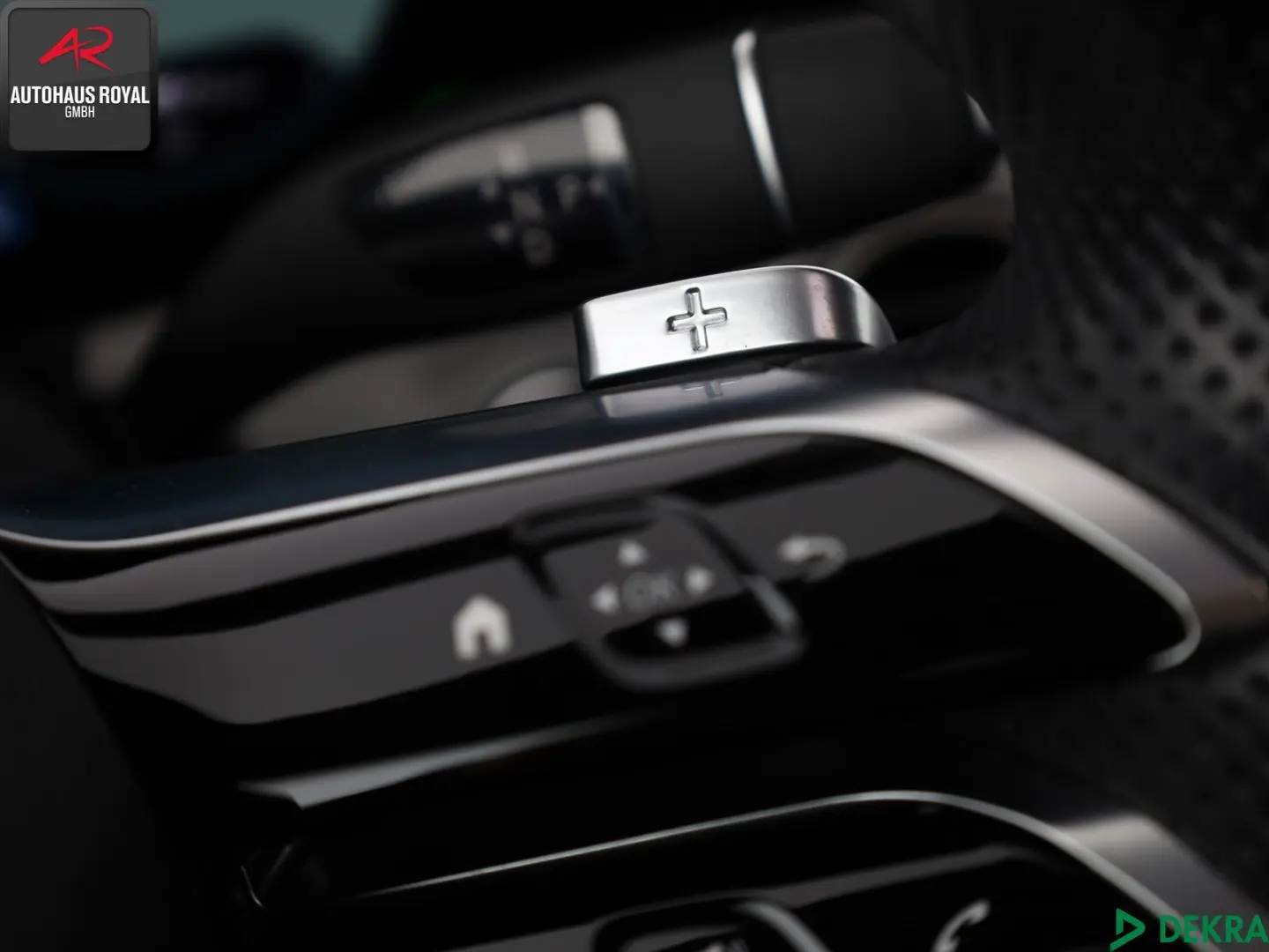 E 300 e 3x AMG NIGHT,PANORAMA,KAMERA,1.HAND,SH