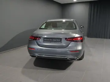 E 300 e AVANTGARDE/SITZKLIMA/LEDER/KAMERA/MBUX