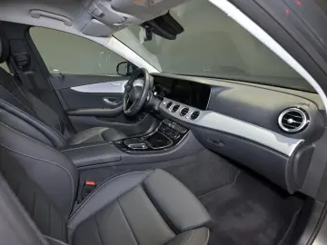 E 300 e AVANTGARDE/SITZKLIMA/LEDER/KAMERA/MBUX