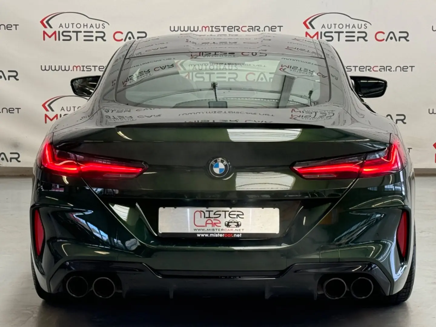 M8 Coupe Competition NIGHT/B&W/ACC/DRIVERS/LASER