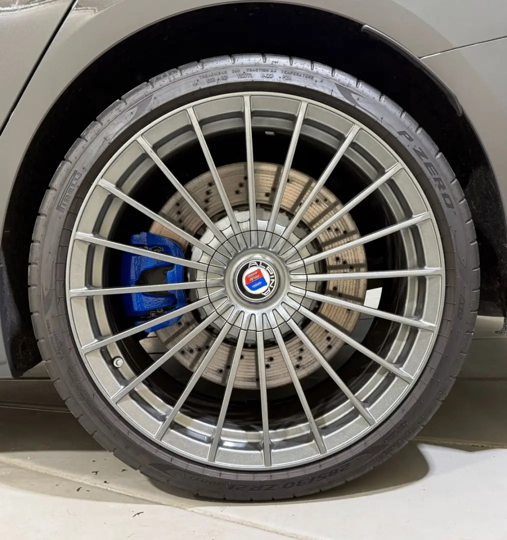 ALPINA B8 Gran Coupé B&W Carbon-Dach ACC DA-Pro