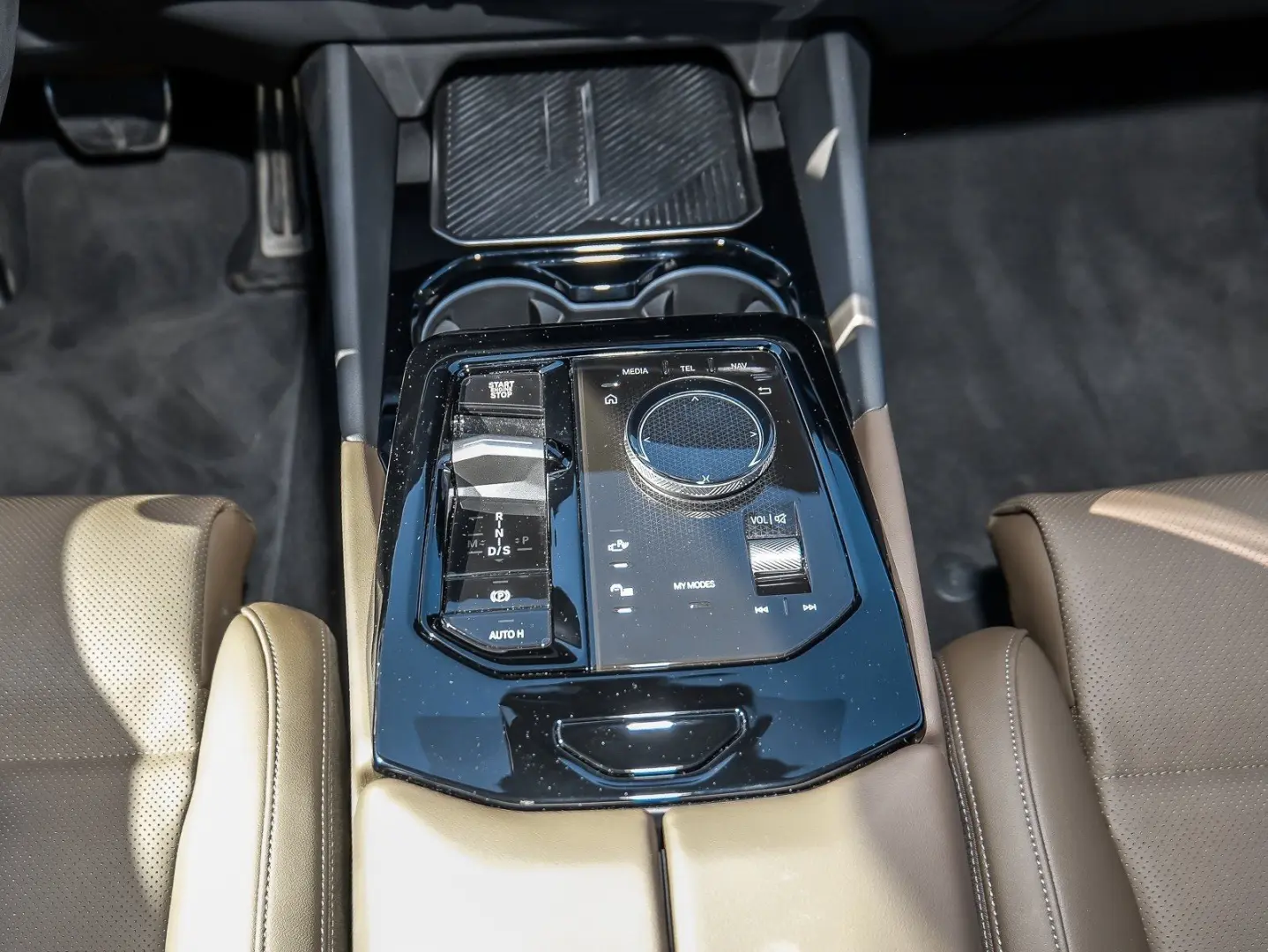 520i Limo. M Sport HuD+AHK+LED+Alarm+Komfortsitz