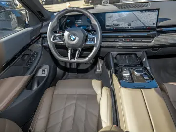520i Limo. M Sport HuD+AHK+LED+Alarm+Komfortsitz