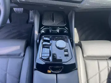 BMW 520i 599,-/0Anz M-Sport HUD SView DAPlus H/K AHK