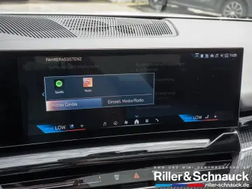 BMW 520i M-Sport PANO+STANDHZG+HK+ACC+HUD