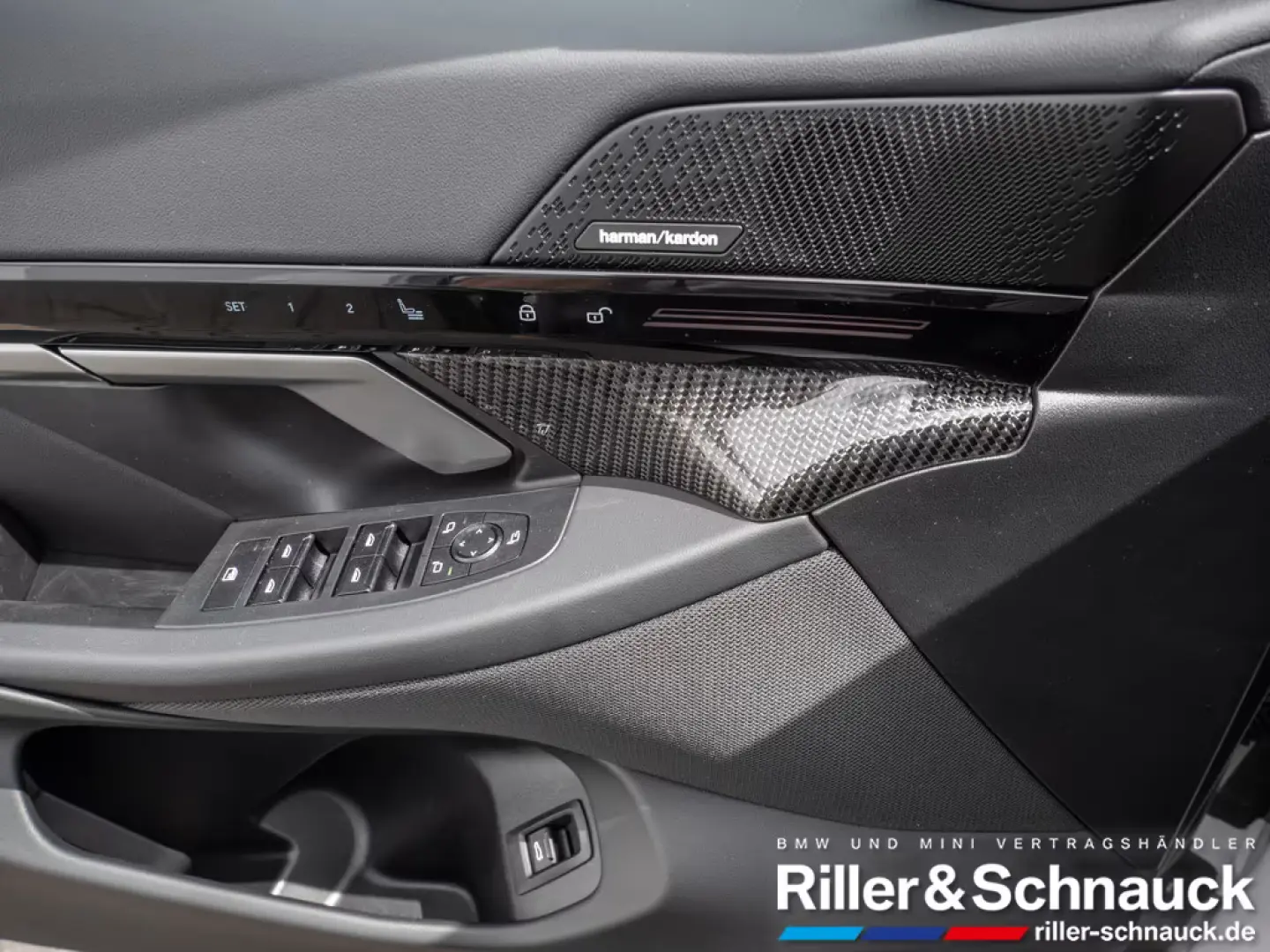 BMW 520i M-Sport PANO+STANDHZG+HK+ACC+HUD